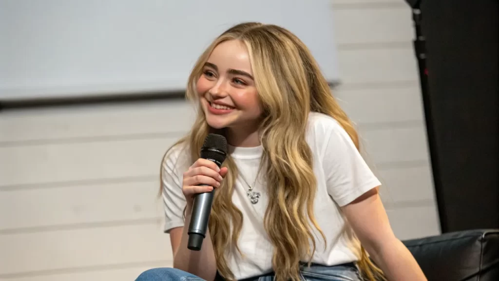 sabrina carpenter perfume