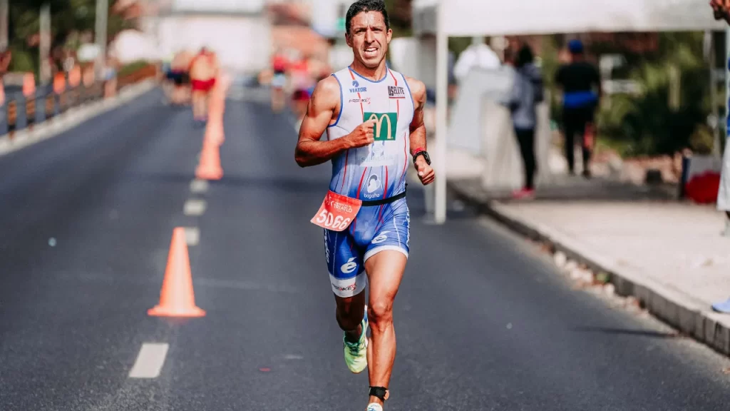 average human running speed